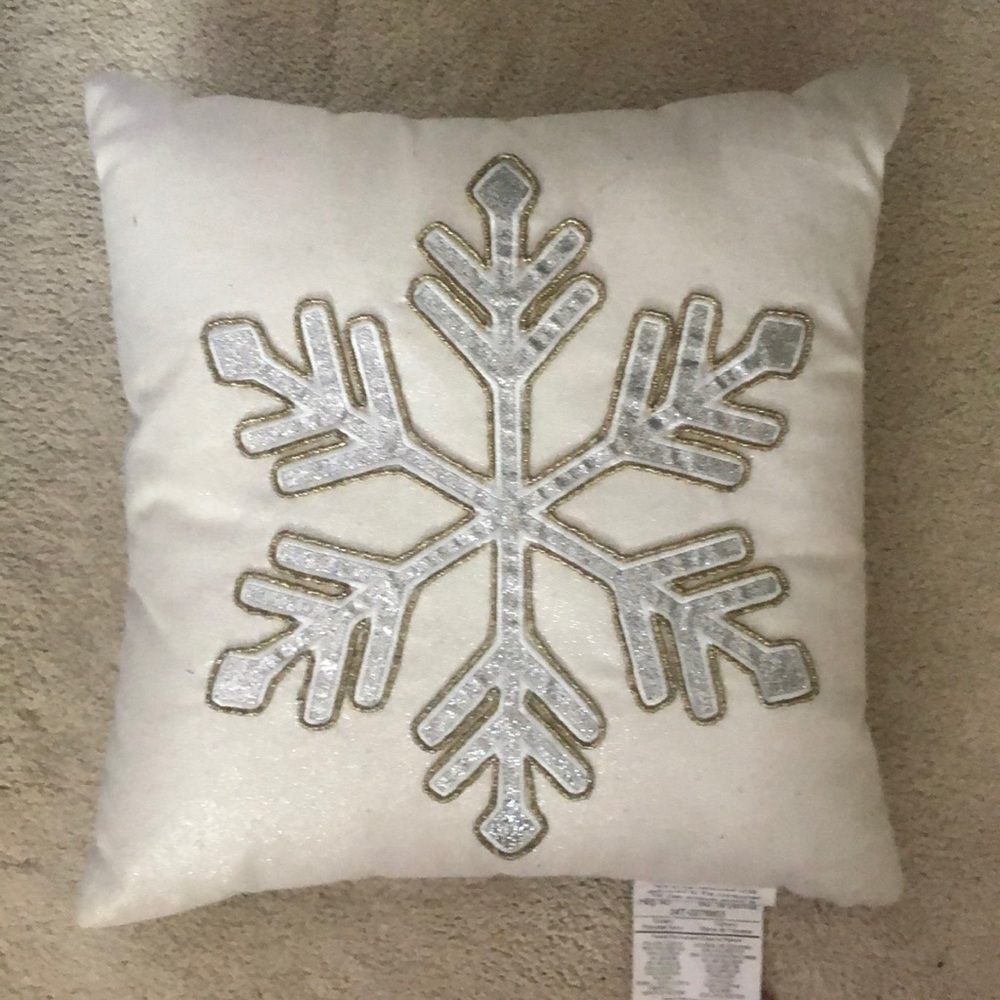 holiday throw pillow